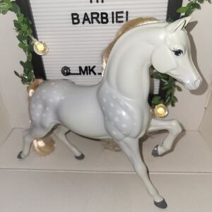 1991 Ski Fun Barbie Horse